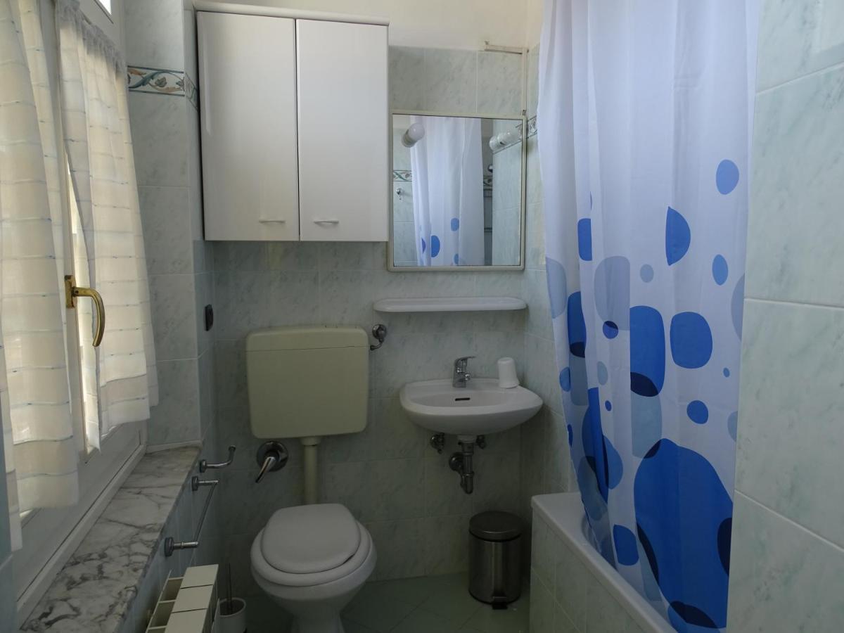 Appartamento Sunflower Levanto Luaran gambar