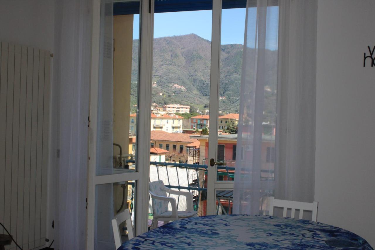 Appartamento Sunflower Levanto Luaran gambar