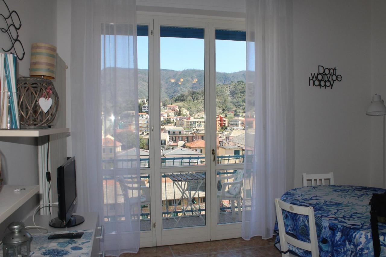 Appartamento Sunflower Levanto Luaran gambar