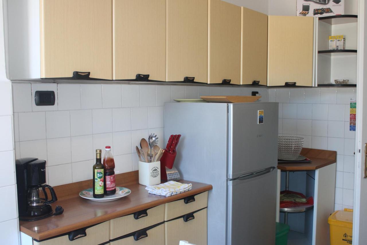 Appartamento Sunflower Levanto Luaran gambar