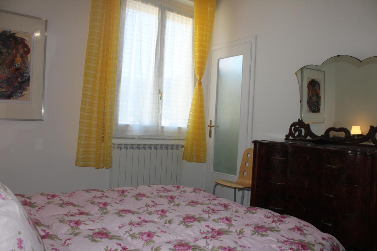 Appartamento Sunflower Levanto Luaran gambar